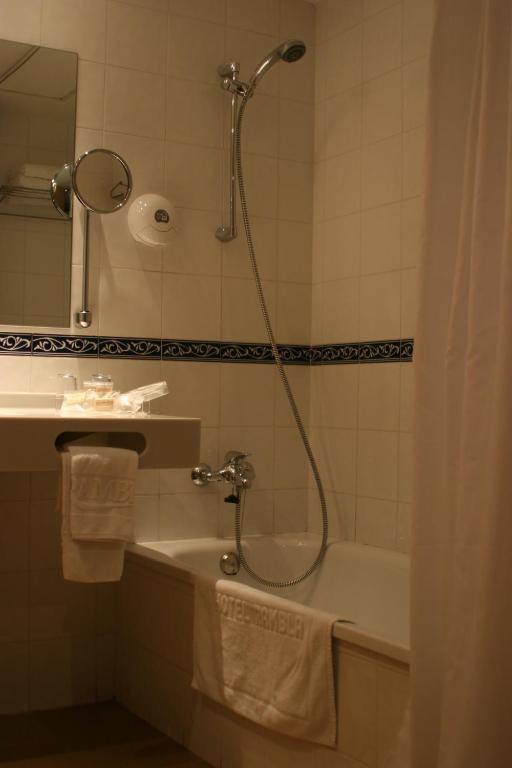 Hotel Rambla Figueres Zimmer foto